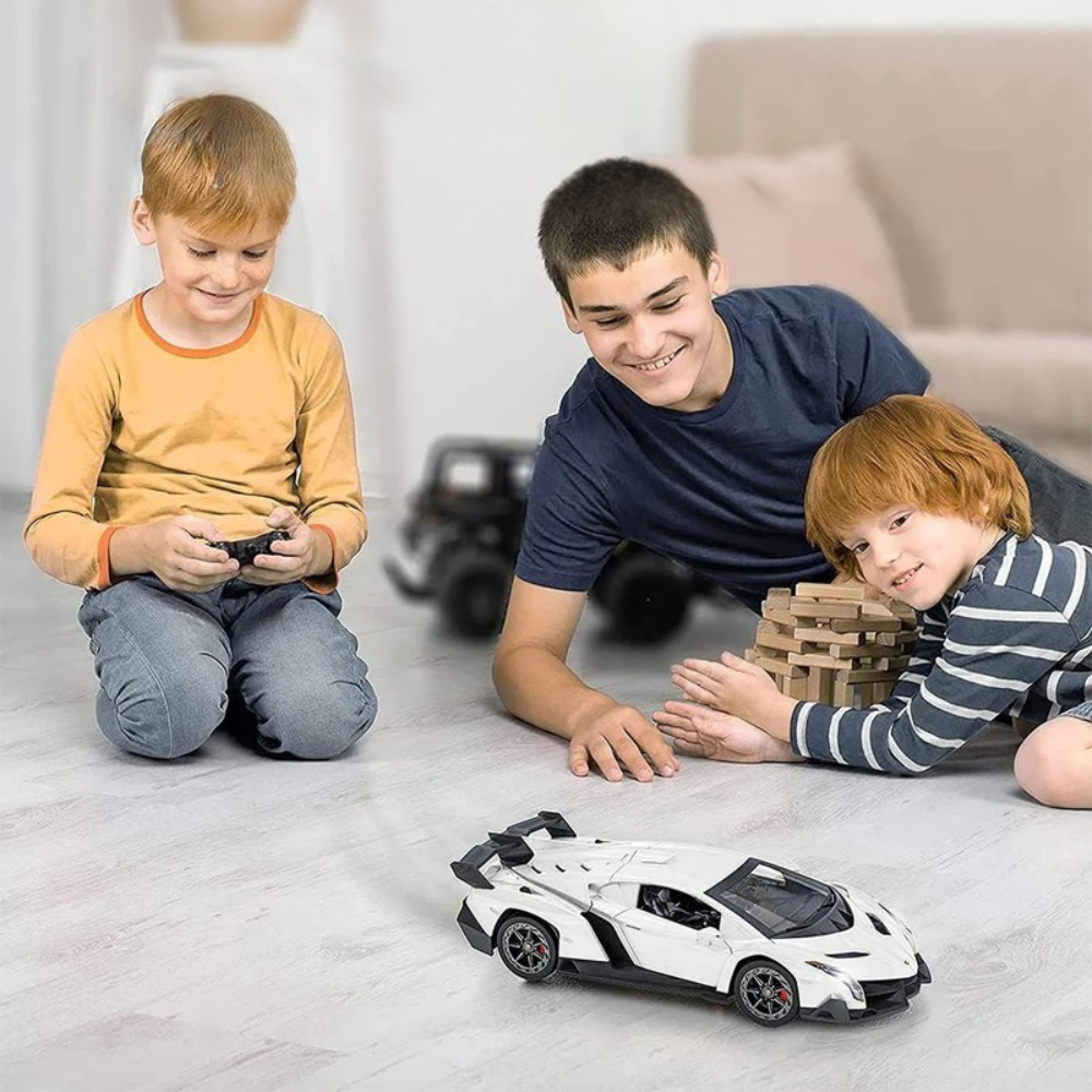 Lamborghini Veneno 1:24 Officially Licensed Remote Control